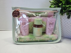 Pixi Rose Glow Routine 4 Piece Gift Set-Makeup Cloths/Cleanser/Toner/Balm✨NEW