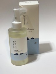 Round Lab 1025 Dokdo Cleansing Oil