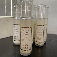Gentle Foaming Feminine Wash with ph balanced – Daily Intimate Wash…