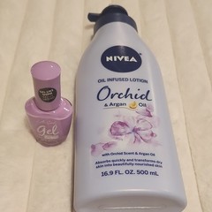 NIVEA Oil Infused Lotion Orchid & Argan Oil, Absorbs Quickly 16.9 fl oz