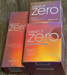 Lot Banila Co Clean It Zero – Pink Foam Cleanser Cleansing Balm & Toner Pads
