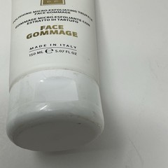 Skin&Co Truffle Face Gommage + Dr Brandt Microdermabrasion + Lava Magik Set