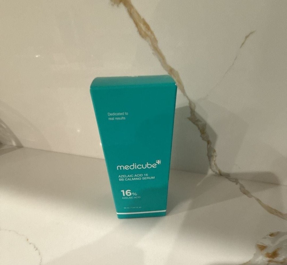 Medicube Azelaic Acid 16 Calming Serum