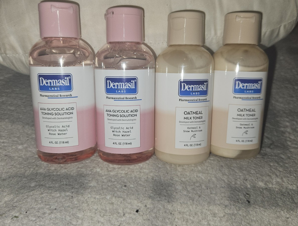 Dermasil Labs AHA Face Toner Glycolic Acid Witch Hazel Oatmeal Milk 4 fl oz