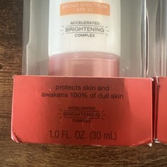 2 Neutrogena Bright Boost Moisturizer with Sunscreen SPF 30 – 1 oz Each