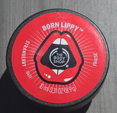 The Body Shop – Lip Butters & Lip Juicers – Lip Balm – Multiple Flavors *RARE*