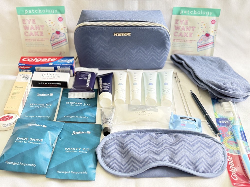 25 Piece Travel Toiletry Kit Gift Set Hair Face Body Care TSA Approved FREE GIFT