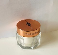 Charlotte&rsquo;s Magic Cream 50ml – Luxury Hydration & Radiance Boost for All Skin Ty