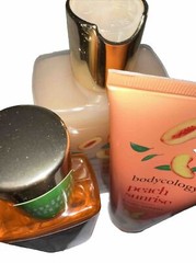 Bodycology PEACH SUNRISE Set 🍑 1-Body Wash 🍑 1- Body Cream 🍑 1-Fragrance Mist
