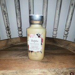 Bottle Bath & Body Works Dahlia Body Lotion – 8 oz
