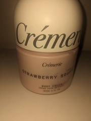 Cremerie Strawberry Soufflé Body Cream 6 Fl Oz 180ml Exp 11 5 2027
