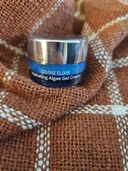 Skinn Divine Elixir Hydrating Algue Gel Cream 0.17 oz each travel size