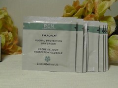 18 X REN Evercalm Global Protection Day Face Cream 2ml/0.06oz Each*****NEW*****