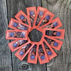 Lot 14 Perfectly Posh Big Fat Yummy Hand Creme That&rsquo;s so Cosmo .15 Sample Packet