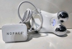 NuFACE Mini White Facial Toning Device with BAG. Fairly Used in Good Condition