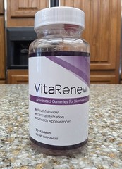VitaRenew Advanced Skin Health Gummies Youthful Glow Dermal Hydration 30 Ct