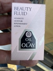 Vintage Oil Of Olay Beauty Lotion .5oz Fluid Ounces Glass Bottle Original Box
