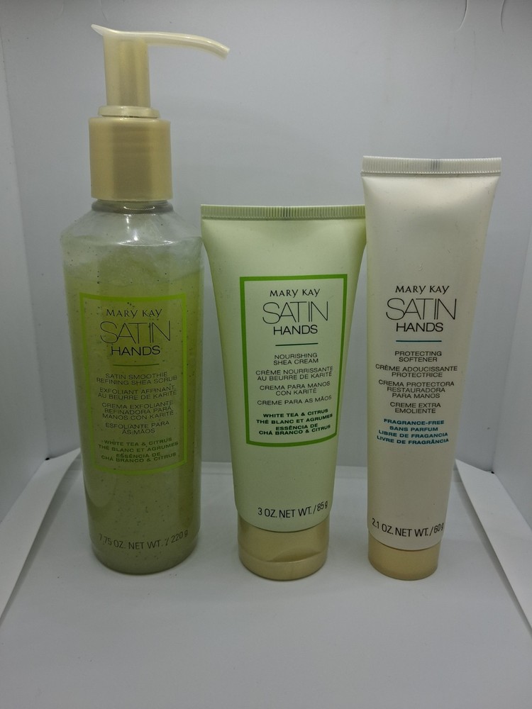 Mary Kay Satin Hands White Tea And Citrus 3 Pc. Pampering Set- Full Size