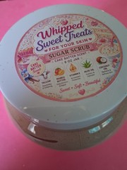 Cake Batter Foaming Sugar Scrub