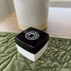 Signature Club A Over 40 Vitamin C and Silicone Line Fill Foundation # 3 Sealed