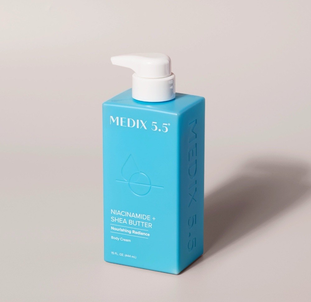 MEDIX 5.5 Niacinamide + Shea Butter Nourishing Radiance Body Cream 15oz