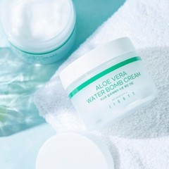 Jigott Aloe Vera Water Bomb Cream, Glowing and Nutritious Cream 150ml/5.1fl.oz