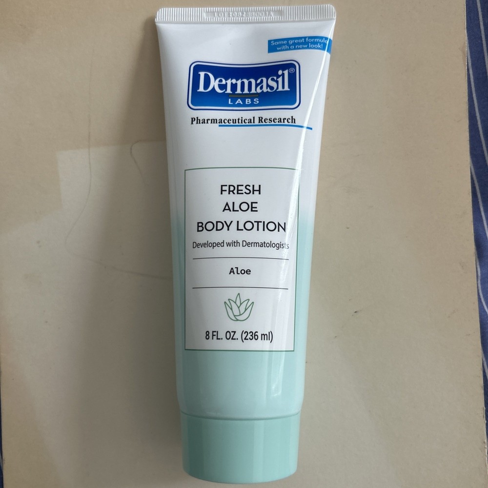 Dermasil Aloe Fresh Moisturizing Body Lotion Fast Absorbing Formula 8oz 1 Pack