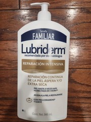 LUBRIDERM INTENSIVE REPAIR LOTION 31.98 FL OZ MADE IN MEXICO 946 ml. EXTRA SECA