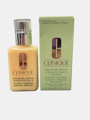 Clinique Dramatically Different Moisturizing Lotion With Pump 4.2 OZ 125 ML