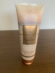 1 Bath Body Works IVORY CASHMERE Ultimate Hydration Body Cream Lotion 8 oz