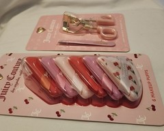 NIB Juicy Couture Women&rsquo;s Gift Set LOT Lip Balm Makeup Poofs Eyelash Curler (3)