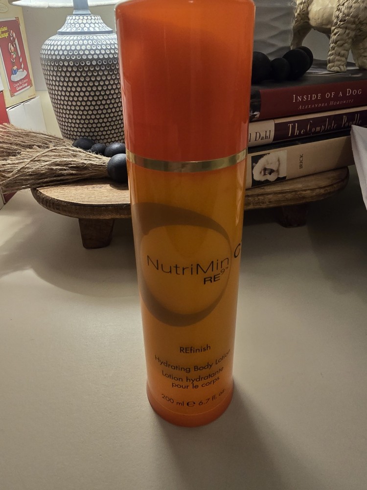 Arbonne RE9 NutriMinC Hydrating Body Lotion Moisturizer, Daily Use 6.7 fl oz