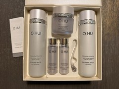 O HUI Extreme White 3pcs Special Set Whitening Hydrating K-Beauty