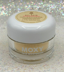 Bath Body Works Moxy Face Moisturizer Papaya Enzymes + Pineapple Extract New