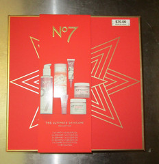No 7 Ultimate Skincare Collection 6 Piece Gift Set Exp 6/26