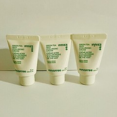 Innisfree Green Tea Seed Hyaluronic Acid Hydrating Cream Each Tube 15ml x3 =45ml