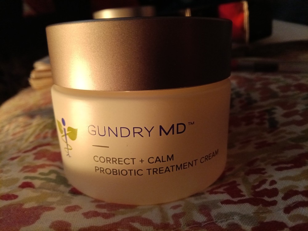 Gundry MD Correct + Calm Probiotic Treatment Cream