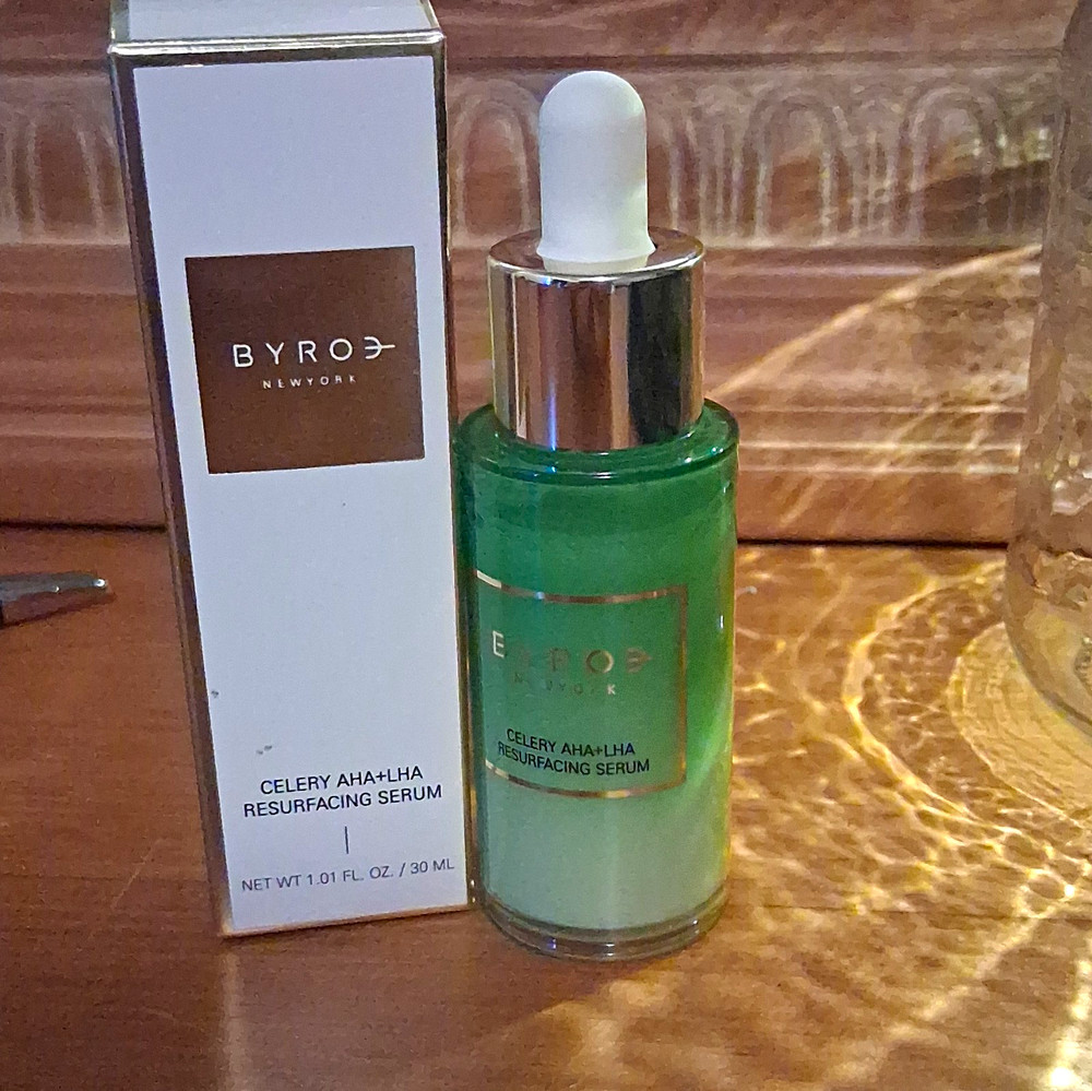 Byroe New York Celery AHA+LHA Resurfacing Serum 1.01 fl oz/30 ml Face Neck