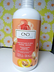 CND Scentsations Hand Washe 13.2 Fl. Oz. / 374 g PEACH & ROSE SCENTED