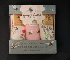 Heathcote Ivory Busy Bees handcream-thyme | Rose & Honey | Orange Blossom 3x30ml