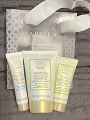 Mary Kay Satin Hands Fragrance Free Travel Set