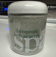 Beauticontrol Spa Therapeutic Bath Minerals 9 oz Jar Discontinued new & Sealed
