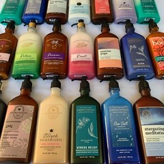 Bath & Body Works Aromatherapy Essential Oils Shea Butter Scented Lotion 6.5 oz