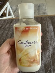 Bath & Body Works Cashmere Glow Peach Lily Vanilla Musk Body Lotion 8oz Rare