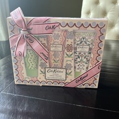 Cath Kidston WOVEN FLOWERS Hand Creams Gift Set 3 x 3.4 oz Vegan