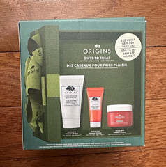 Origins Gifts to Treat GinZing & Checks and Balances Skincare Gift Set NEW