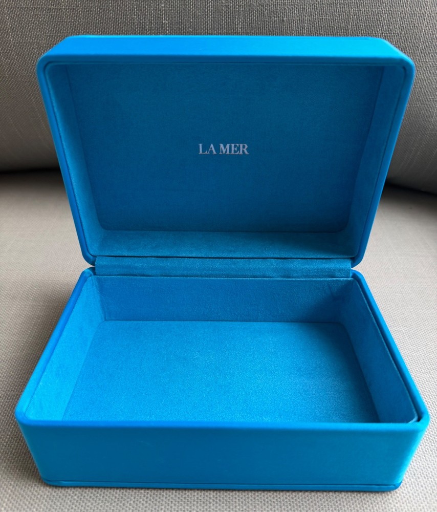 La Mer EMPTY Box Blue Satin Presentation Box 6 X 4 1/2 X 3 in