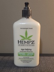 Hempz Age Defying Herbal Body Moisturizer 17oz