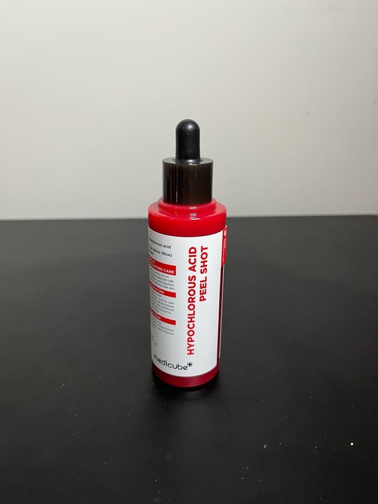 Medicube Hypochlorous Acid Peel Shot Gentle Exfoliating Serum