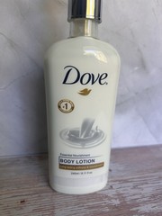 Dove Body Care Lotion Pump Essential Nourishment Dry Skin 8oz 240ml